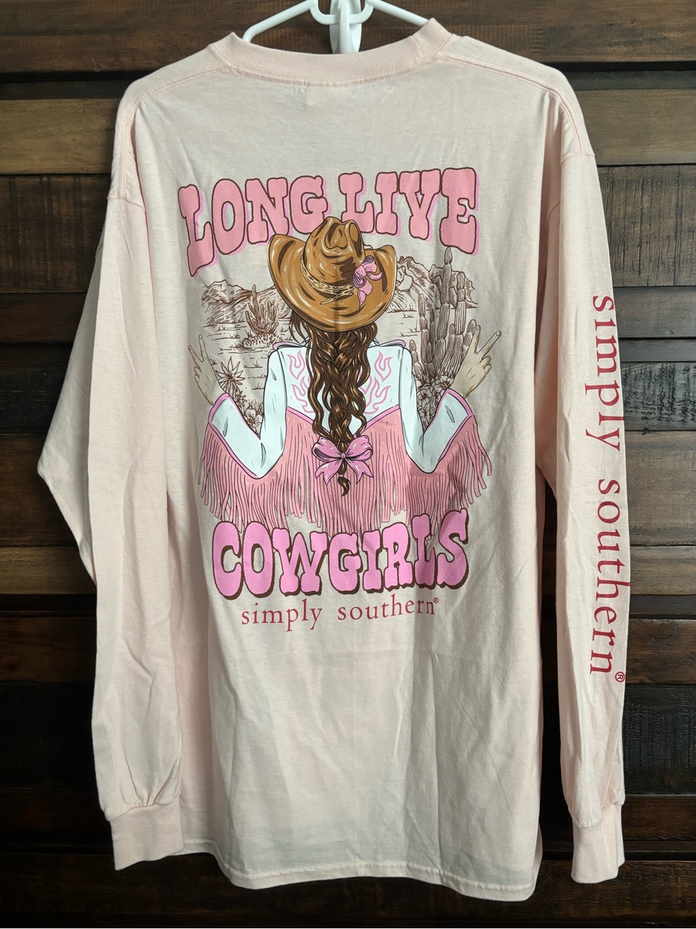 🤠NWT Simply Southern "Long Live Cowgirls" Pink Graphic Long Sleeve Tee🤠